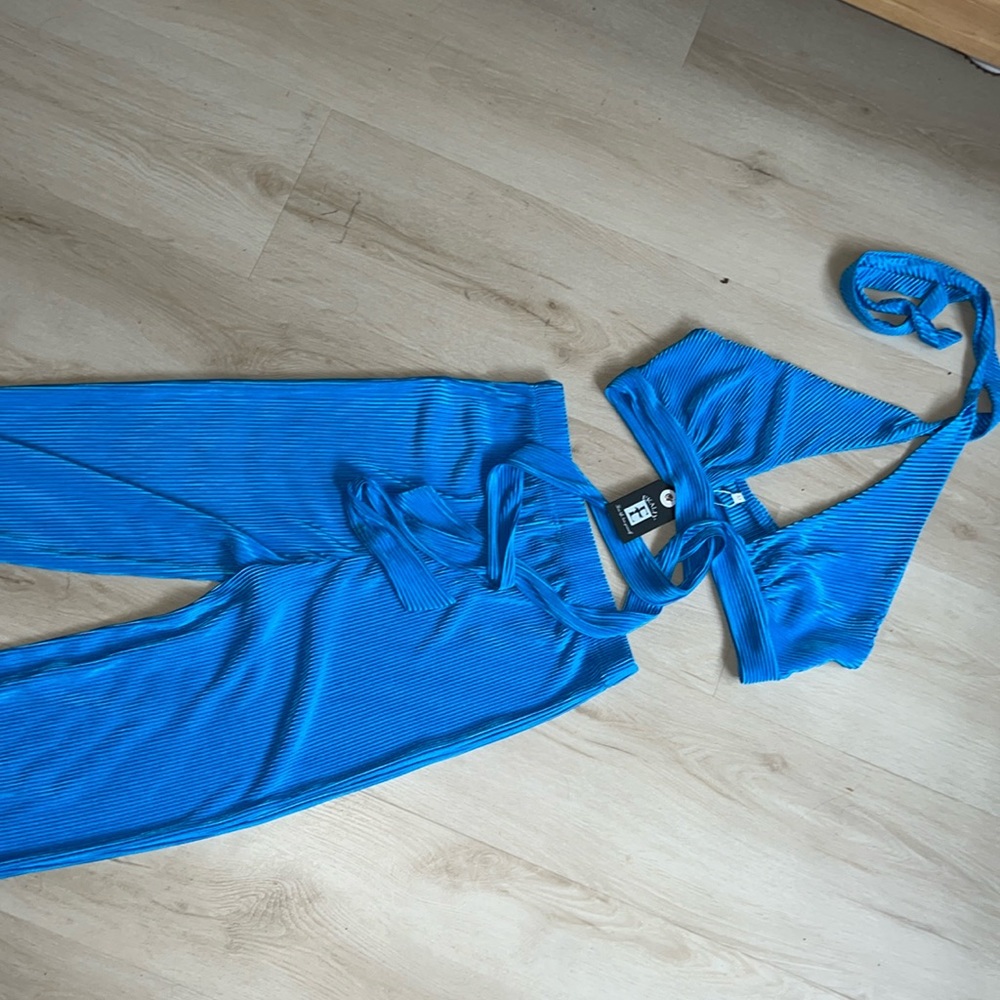 Two piece bright blue set.